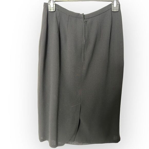 Ann Klein II black skirt Size 8 Acetate/Rayon/Polyester - Picture 2 of 6